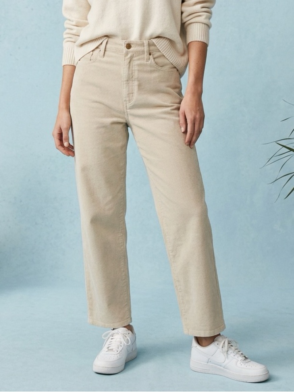 UNIVERSAL THREAD | Cream Corduroy Straight Leg Pants Sz 8